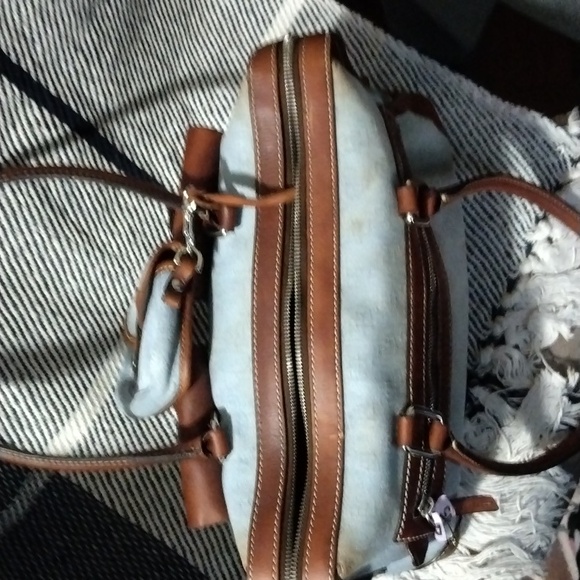 Dooney and Bourke - Picture 8 of 8